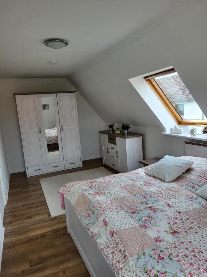 Westkueste Ferienwohnung Heide  Exterior photo
