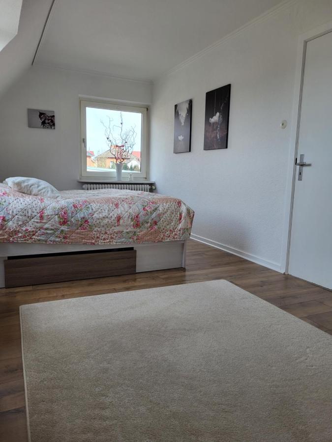 Westkueste Ferienwohnung Heide  Exterior photo